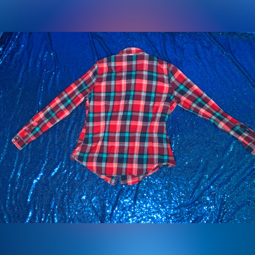 Button-Down Shirt - Picture 2 of 6